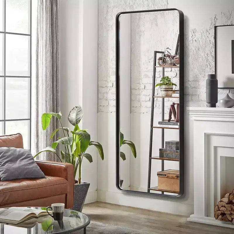 Miroir rectangulaire noir pleine longueur, à fixer au mur, 1 personne – 71" x 31"