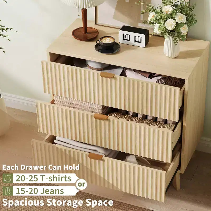 Commode cannelée en bois naturel à 3 tiroirs, pour une personne